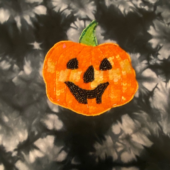 Halloween tie-died shirt - Picture 2 of 6